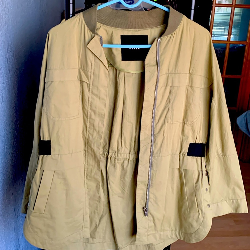 Olive green Ugiz jacket size S/M like new!